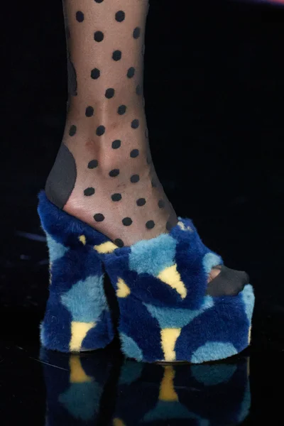Look 27